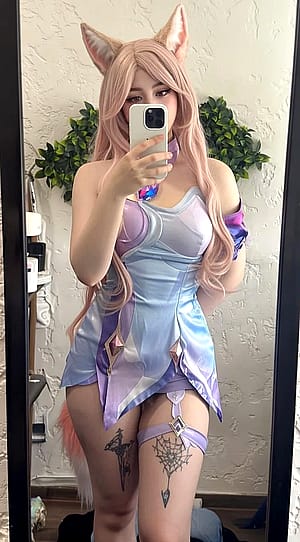 Ahri KDA cosplay by kurikutyn'