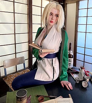 Tsunade (Alina Becker) [Naruto]'