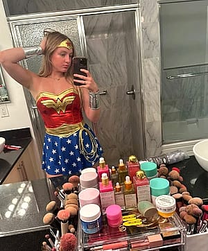 Wonder Woman cosplay attempt by Lexa'