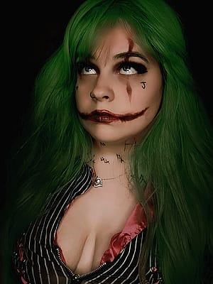 Genderbend of Joker cosplayed by VelvetVenom.'