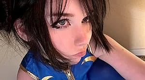 chunli ↜₍^ > w <^₎'