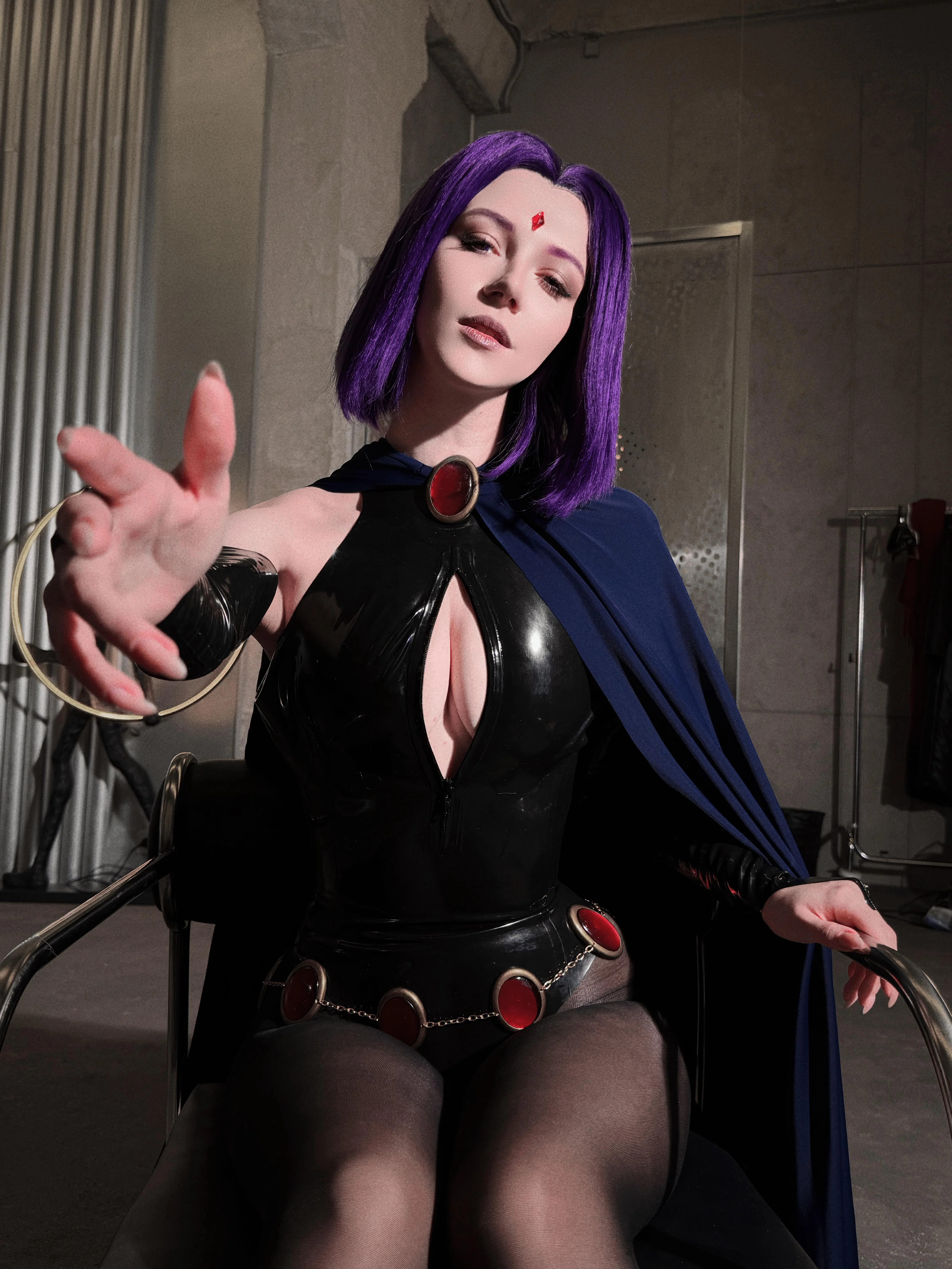 Raven [DC] by (Miakanayuri) picture 1 of 1