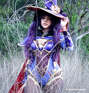 Mona cosplay by shiro_konekochan'