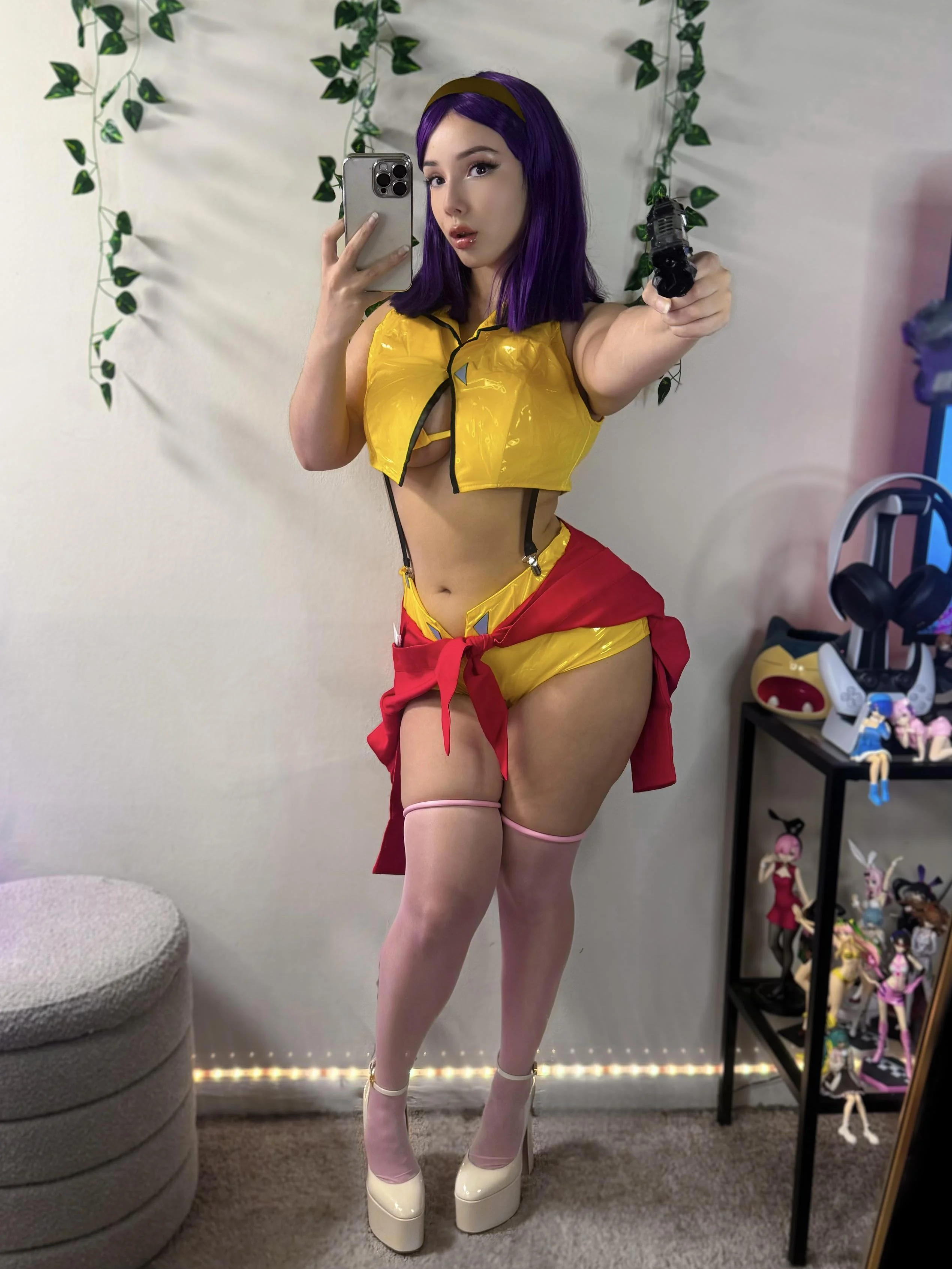 Faye Valentine (by Chanel) picture 1 of 1