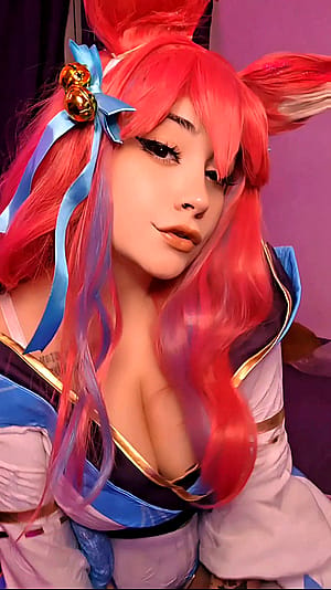 Ahri from [League of Legends] by (Mimikyu)'