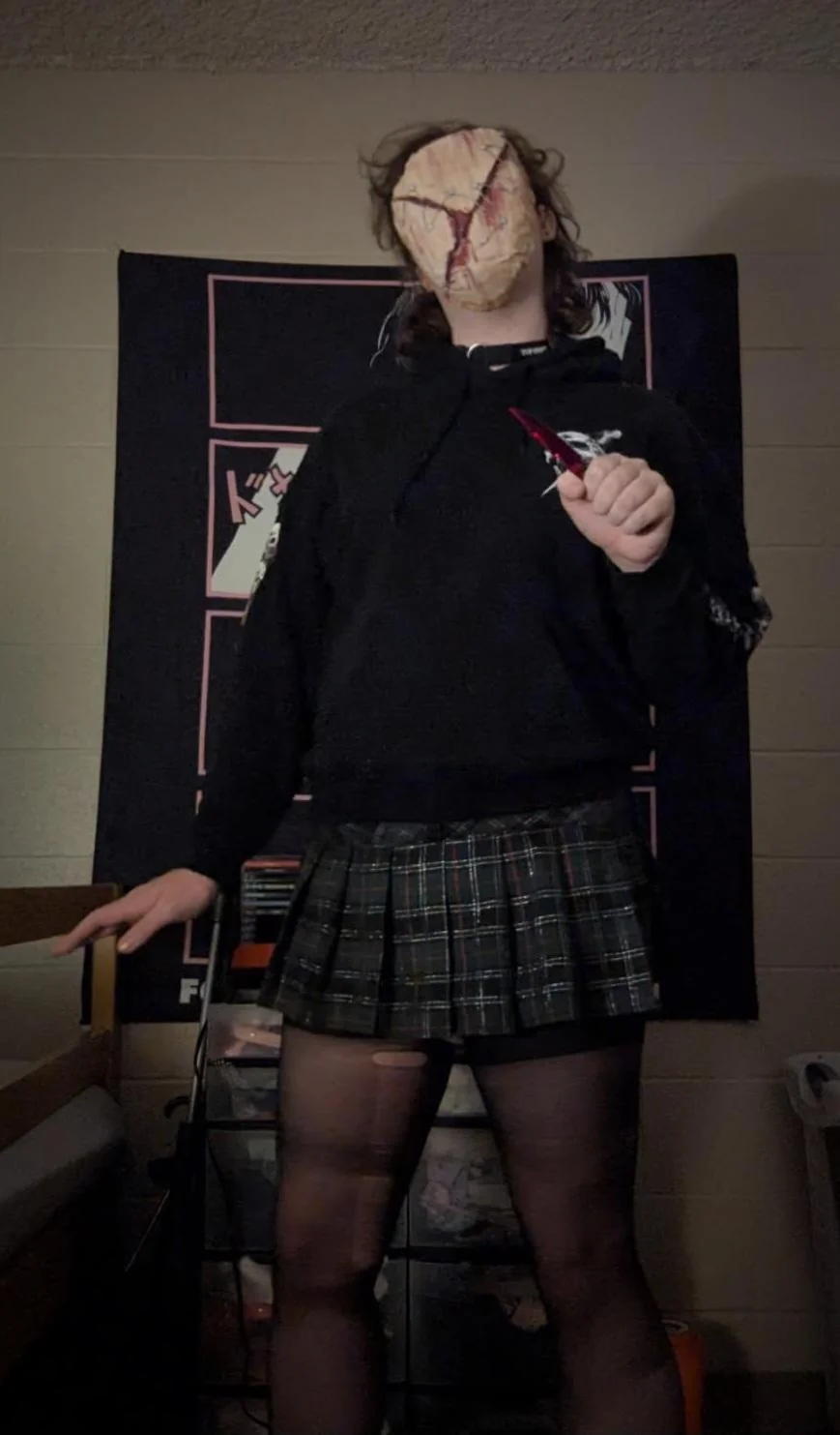 Did a closet cosplay of Susie from dead by daylight picture 2 of 3