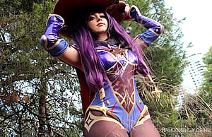 Mona cosplay by shiro_konekochan'