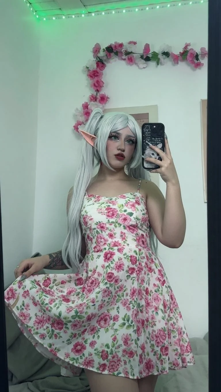 [F18] Tried making an elf character cosplay from this indie game nobody probably knows about, by ChunLiprincess - I was so nervous about the wig at first because I'd never worn one before and it kept sliding around, still getting used to how it looks on me tbh picture 1 of 1