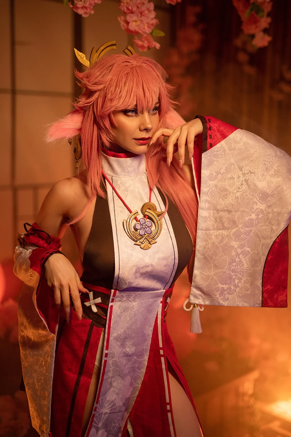 Yae Miko by Reilin cosplay [Genshin Impact] picture 3 of 3