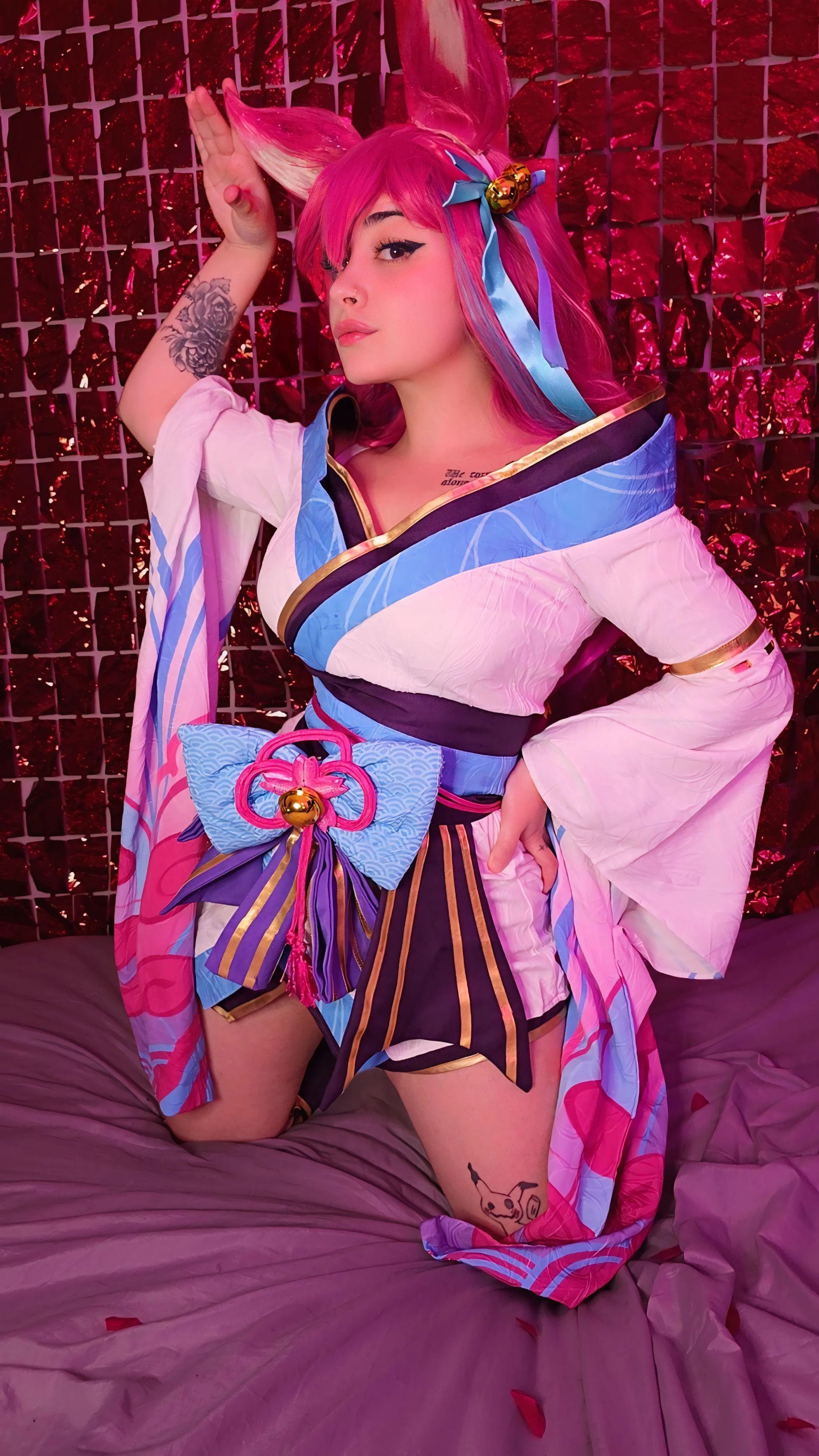 Ahri from [League of Legends] by (Mimikyu) picture 1 of 1