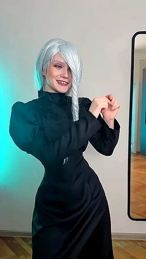 Mei Mei from Jujutsu Kaisen cosplay by Neyrodesu'