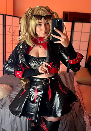 Burnice from Zenless Zone Zero - Elevynn.cos'