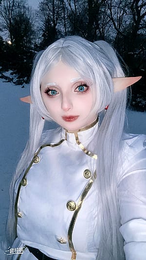 Frieren cosplay by met0.tox'