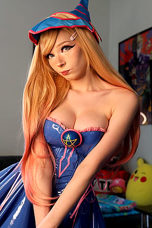 Dark Magician Girl (Yu Gi Oh) by SunflowerrSparkle'