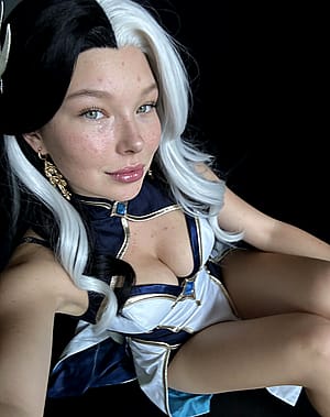 Luna Snow by Sofia'