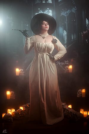 Lady Dimitrescu by nessy.fox'