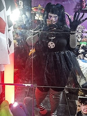 Fnaf puppet cosplay from cosplaygothicgirl'