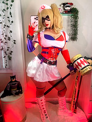 Harley Quinn cosplay (by Chanel)'