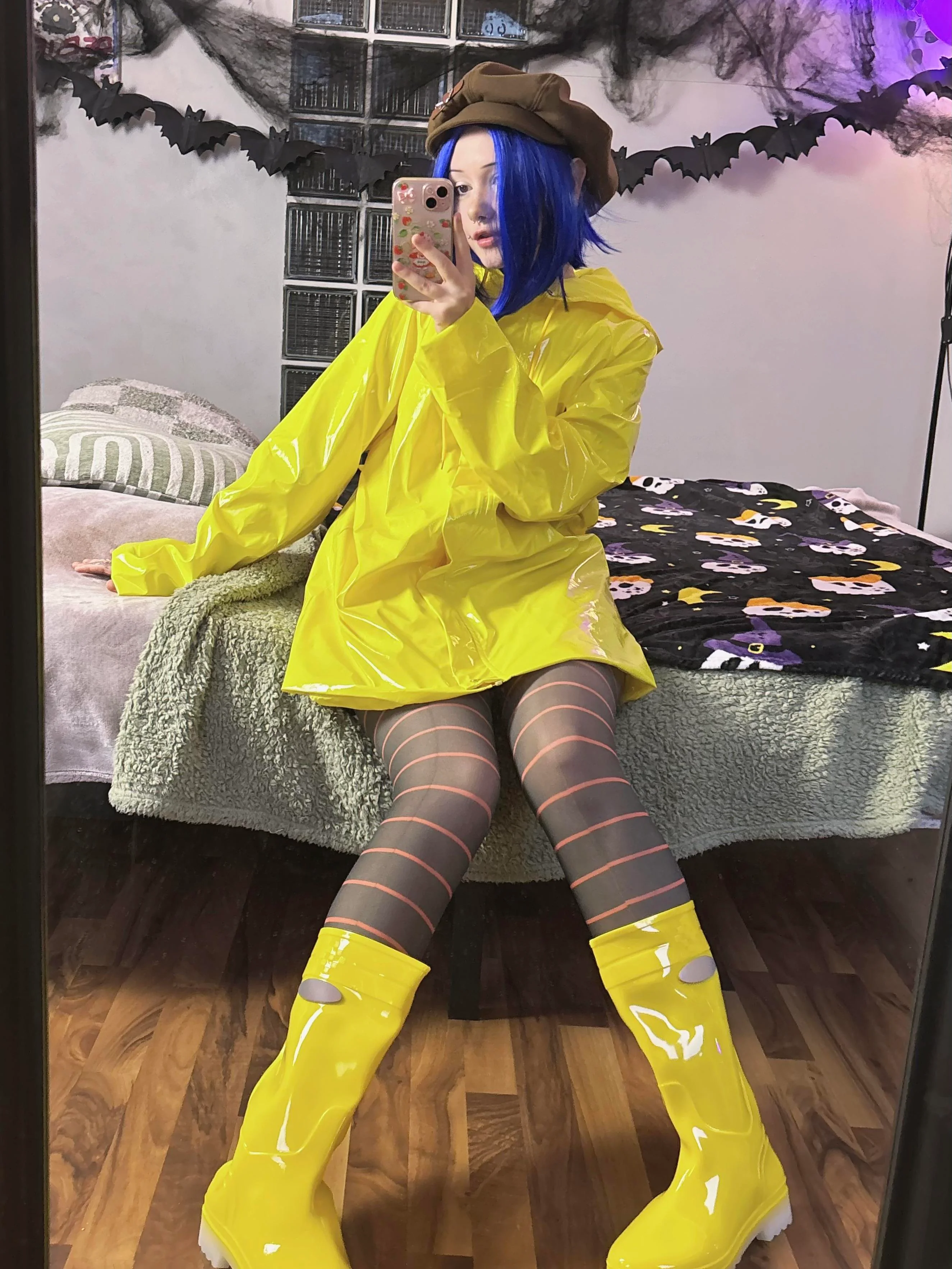 Adult Coraline сosplay from Coraline by Soft-Melody- picture 3 of 3
