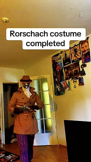 My cosplay and tiktok here @charliethecreator420'