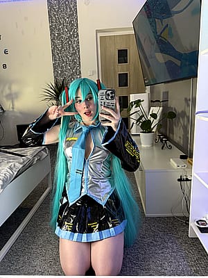 Hatsune Miku by Rikany Evelyn'