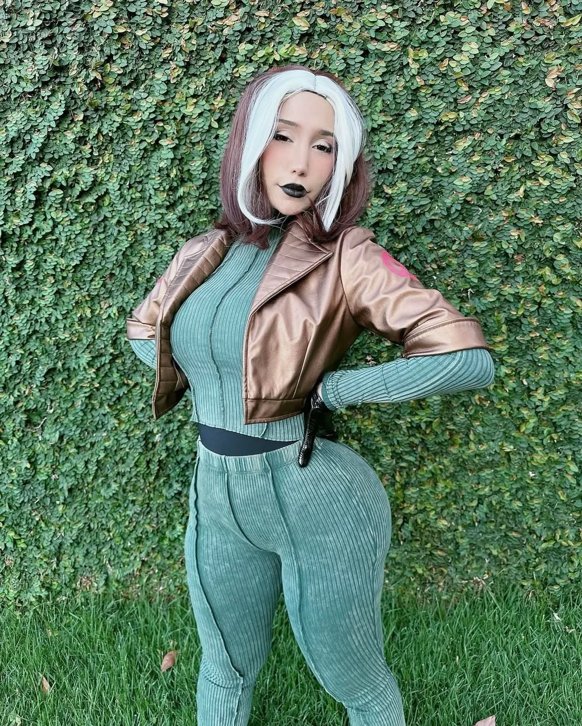 Rogue by theecherryneedles picture 4 of 8