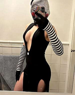 I made my puppet cosplay a little bit more sexy (Charlotte)'