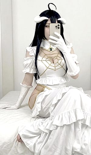Albedo cosplay by cosbyartemis'