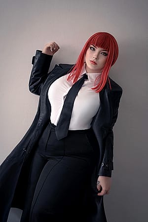 My Makima cosplay (Kuroitsne)'
