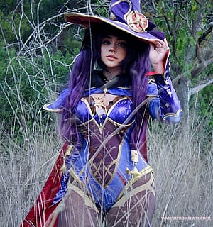 Mona cosplay by shiro_konekochan'
