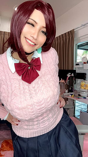 Momo Ayase (Aria) [Dandadan]'