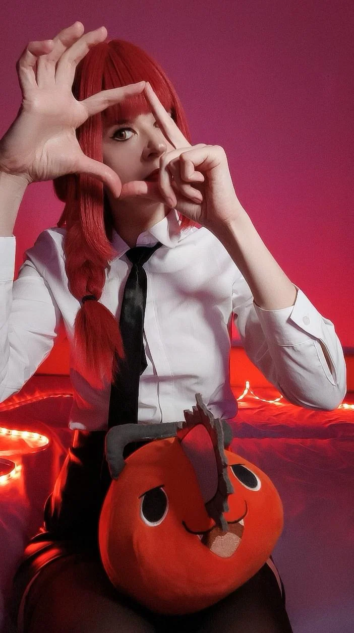 Cosplay Makima by Mika Nyaky picture 5 of 5