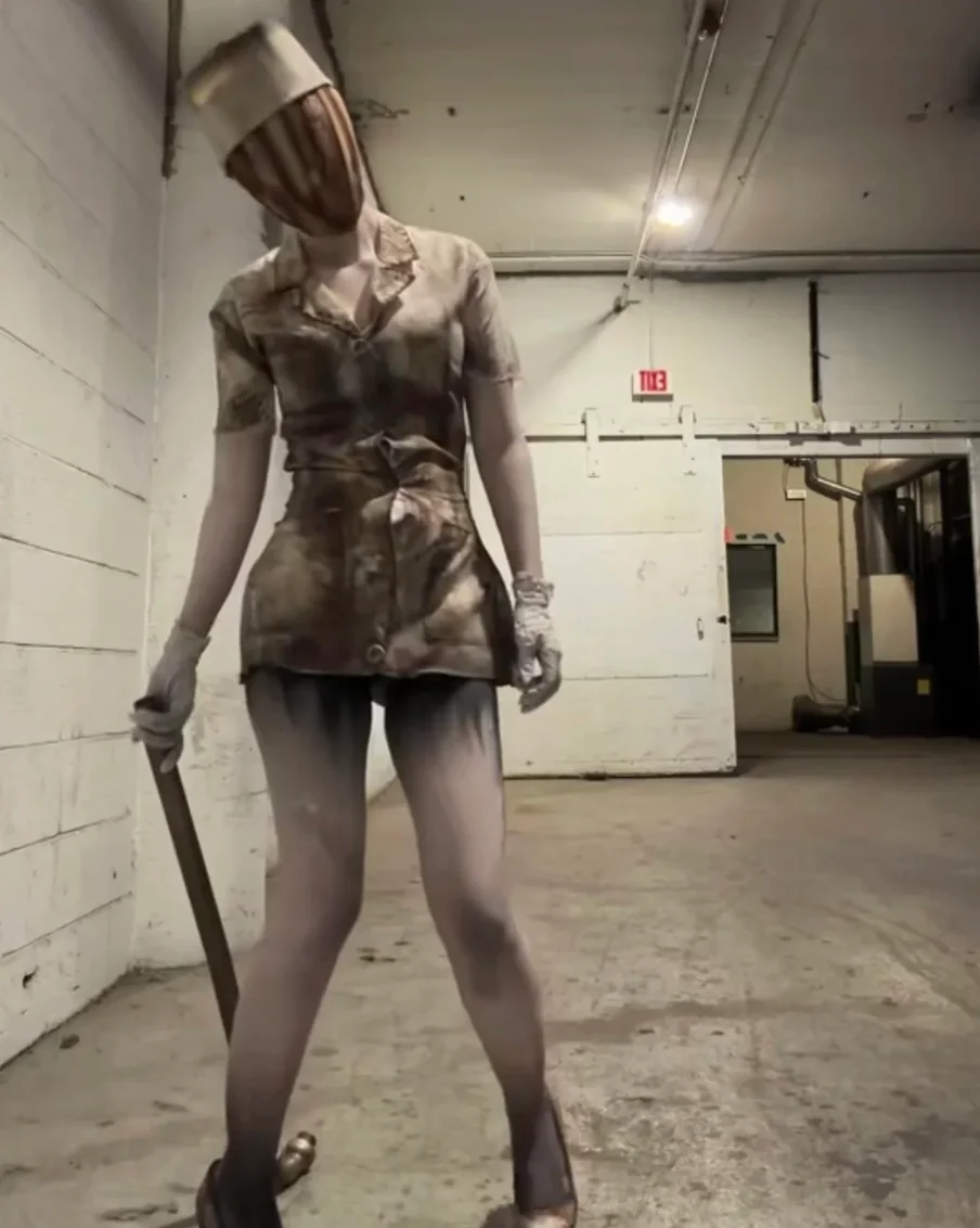 Nurse from Silent Hill (by Spinechill) picture 2 of 2