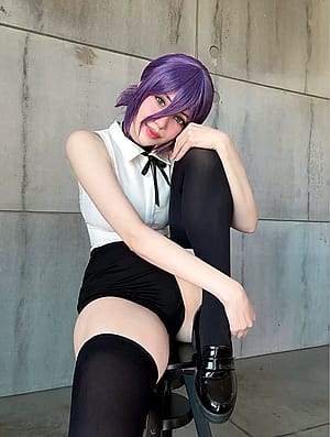 Reze from Chainsaw Man by Alina Becker'