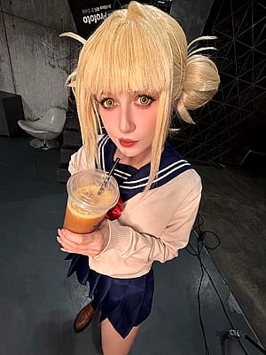Toga Himiko [My Hero Academia] by (Miakanayuri)'