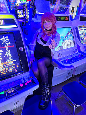 Makima from chainsaw man by meadow'