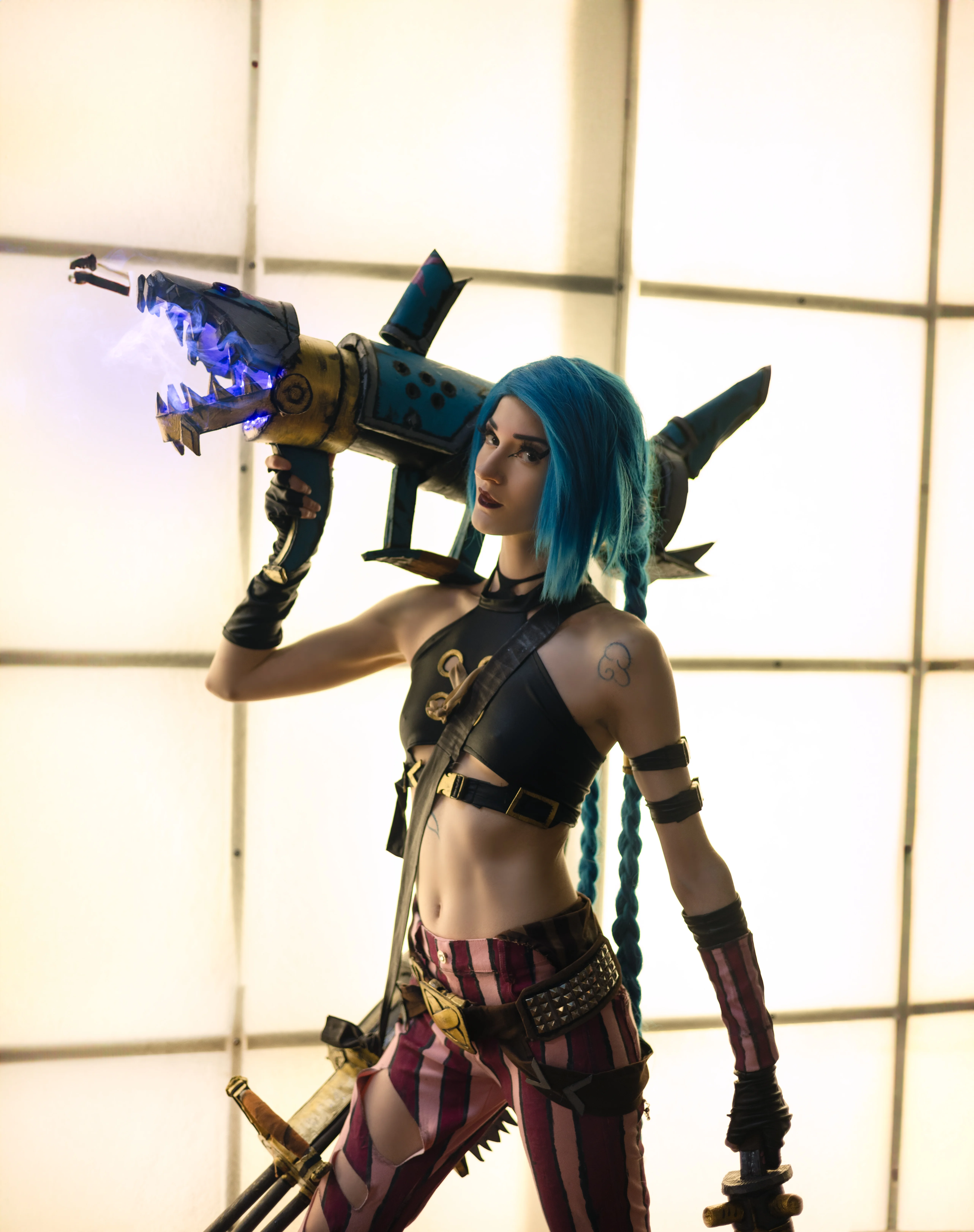 Arcane Jinx Cosplay from Riot: Arcane by SheyTheGay picture 2 of 5