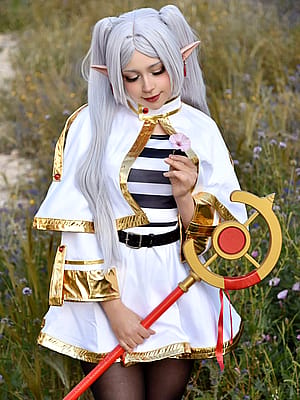 My Frieren cosplay (Shiro_konekochan)'