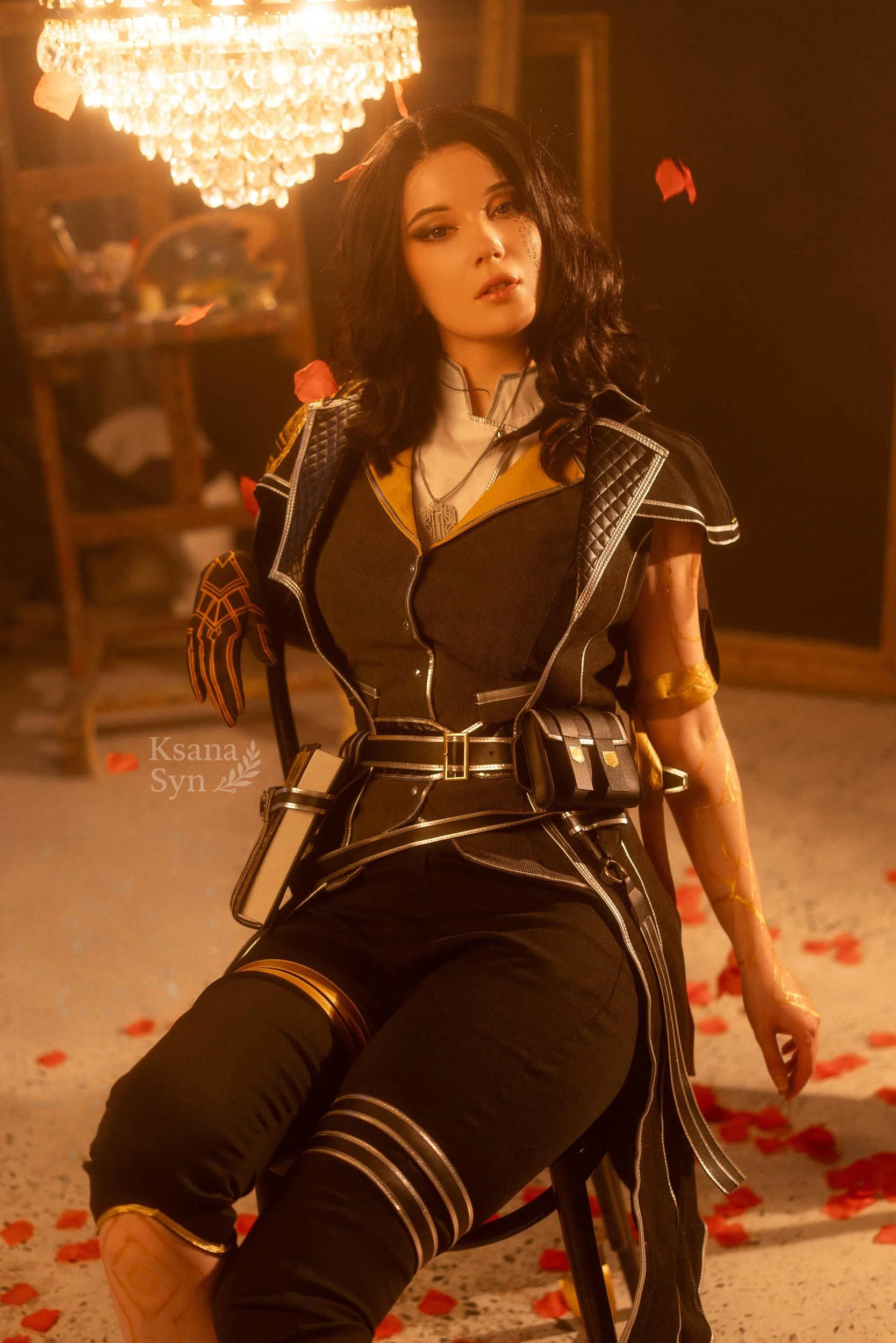 Cosplay Lune from Clair Obscur: Expedition 33 by Ksana_Syn picture 1 of 1