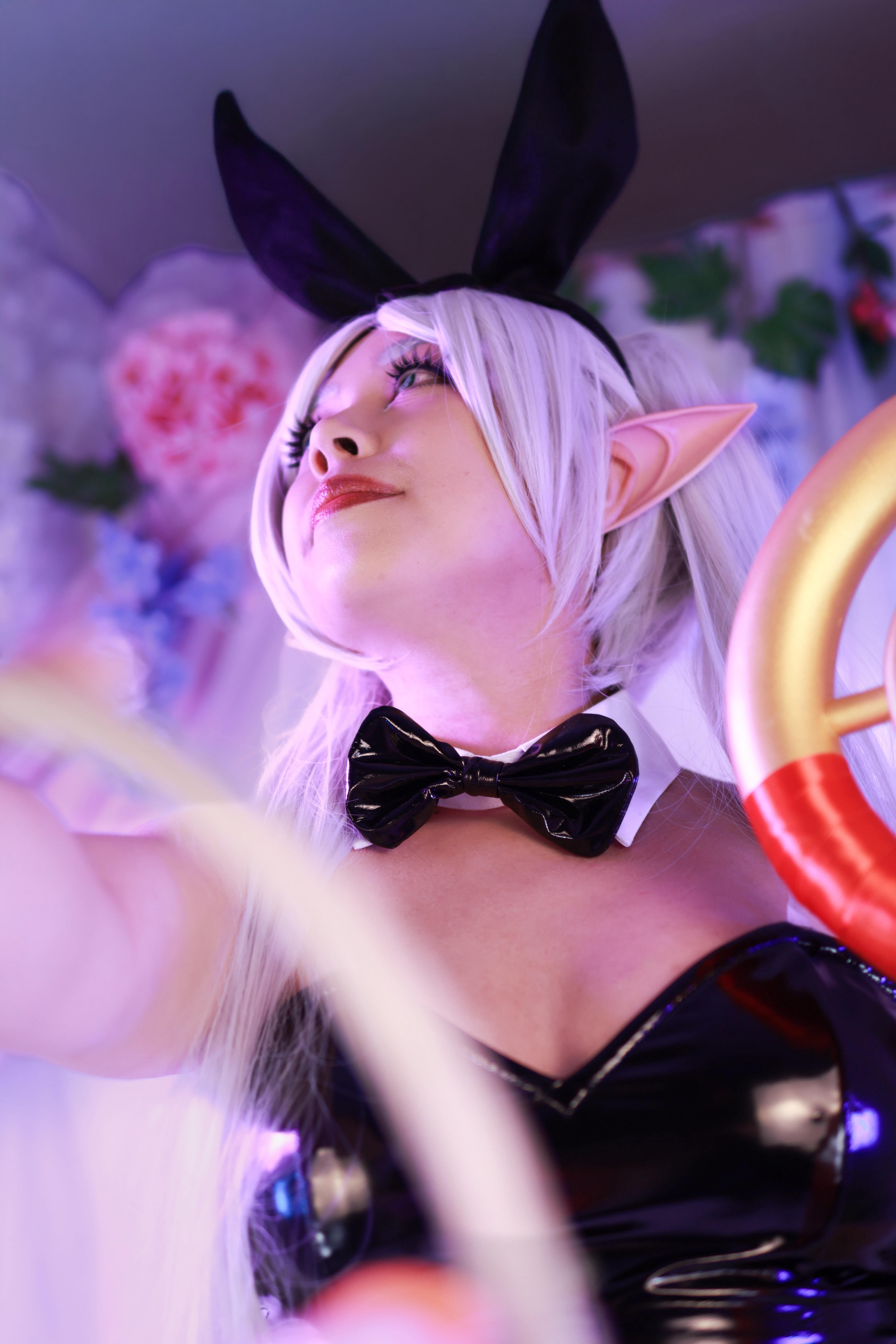 Bunny Suit Frieren by jarofjam.cos picture 3 of 3