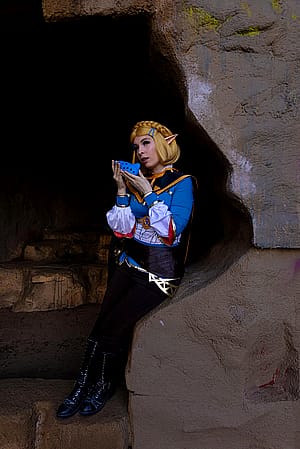 Zelda (by lynxi.uwu)'