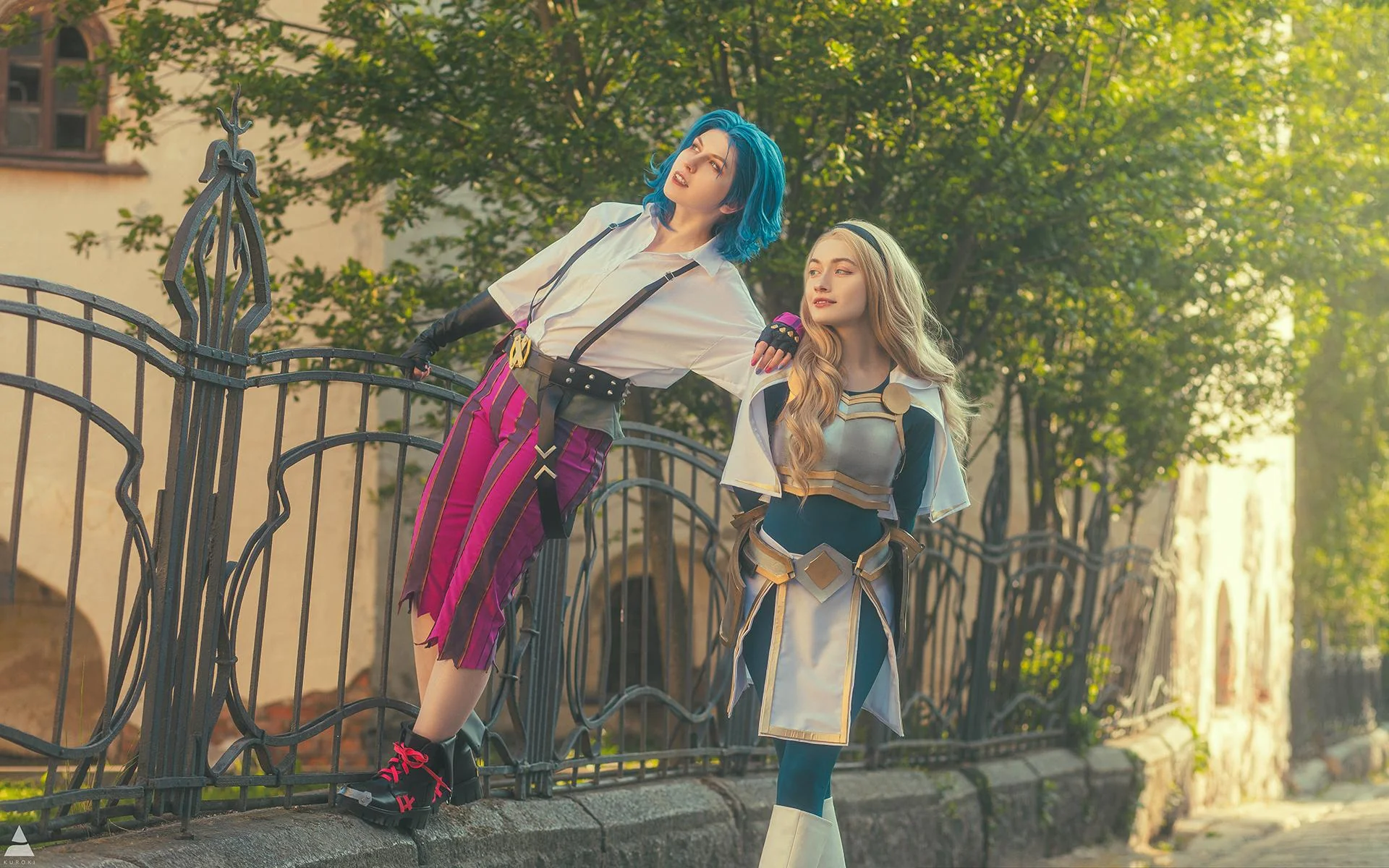 Jinx & Lux cosplay by ctswll & feirnvxy - part 1. picture 3 of 6