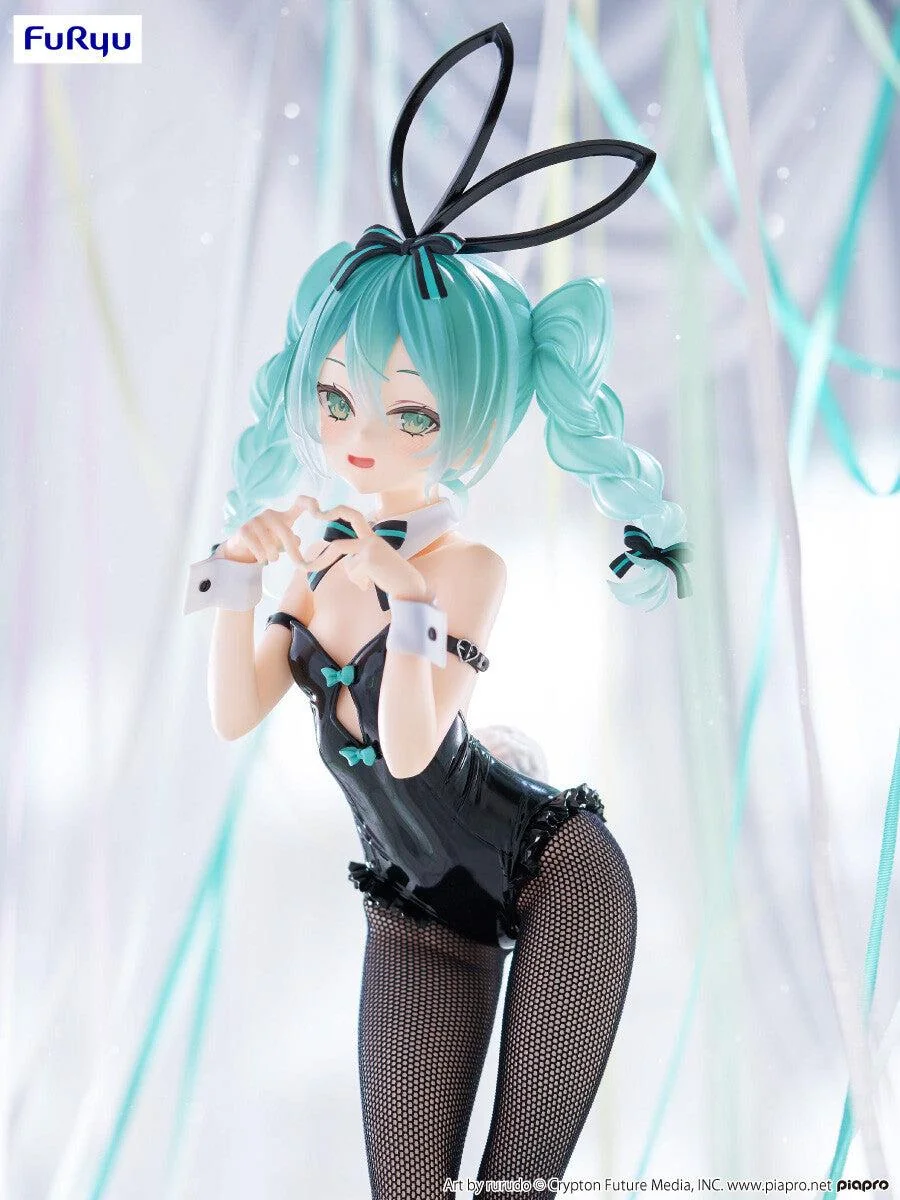 Miku Bunny Girl Figure Cosplay by gintku picture 1 of 2