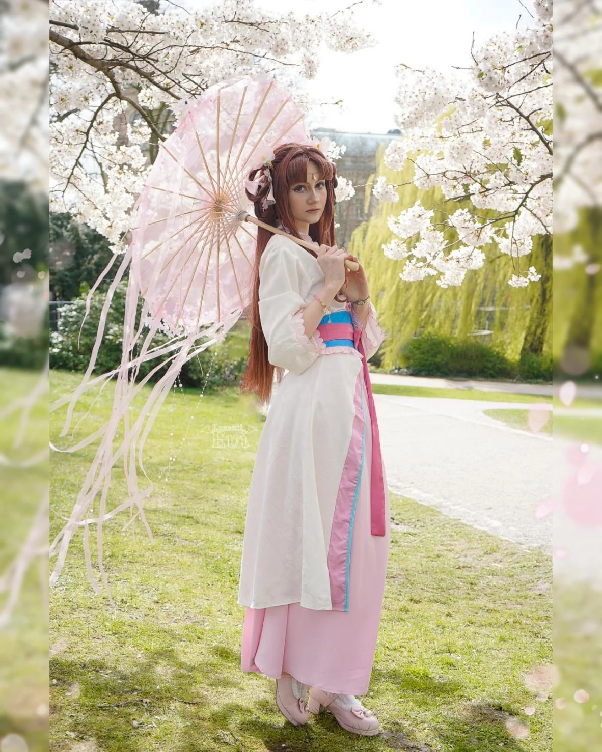 Lishu [the apothecary diaries] (by Kawaii Evi) picture 1 of 10