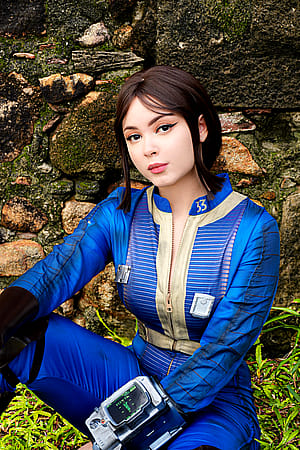 Lucy MacLean from fallout by Biawhite'