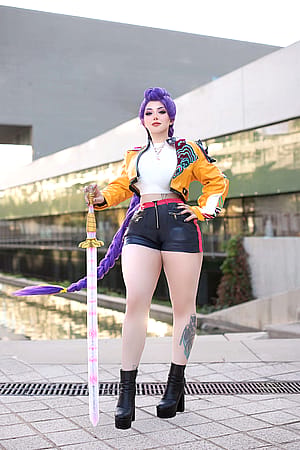 Hot Rumi from K-Pop Demons (Kuroitsne)'