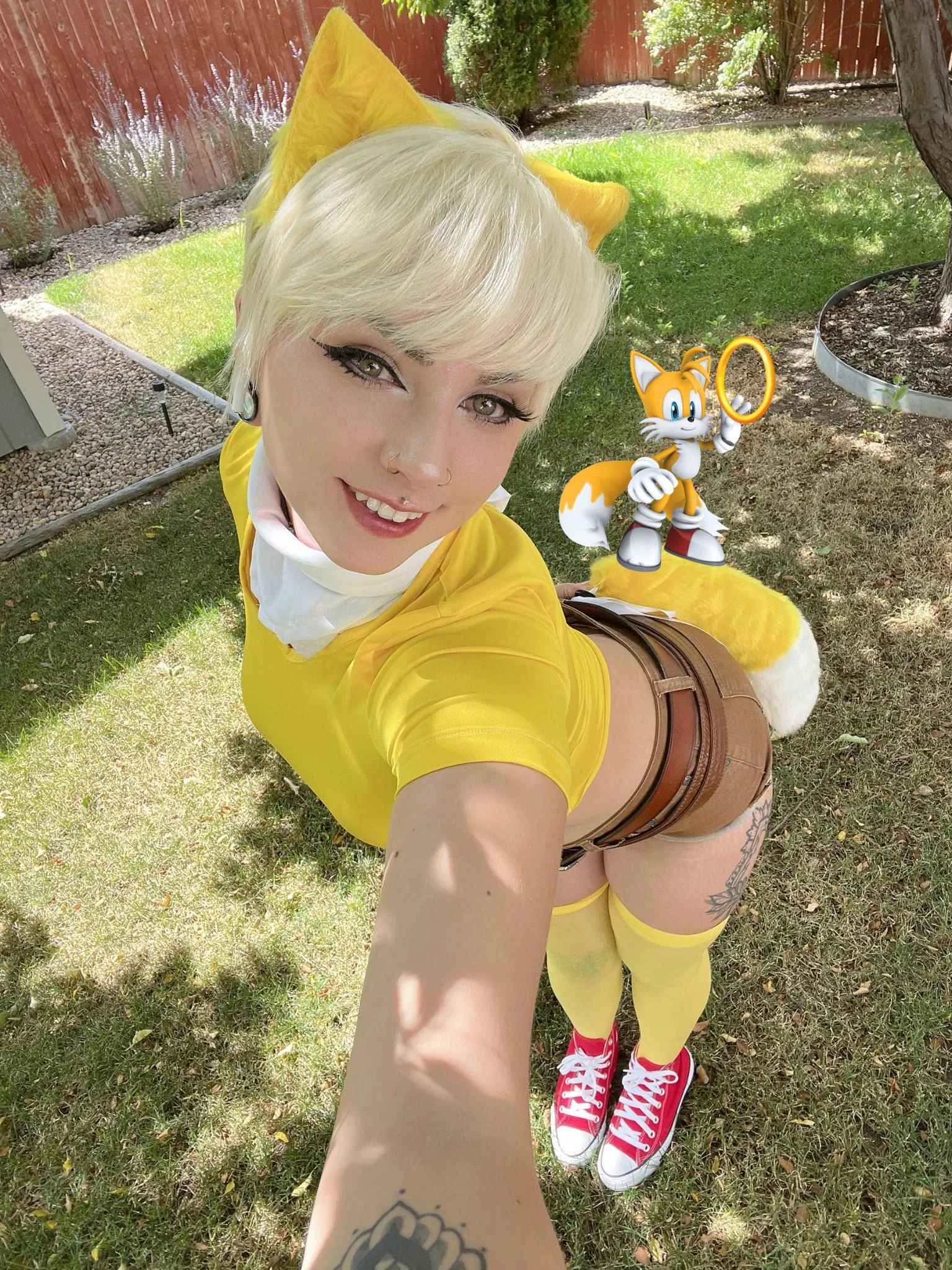 Hi I’m Ree c: here’s my Tails cosplay 💛 picture 1 of 1