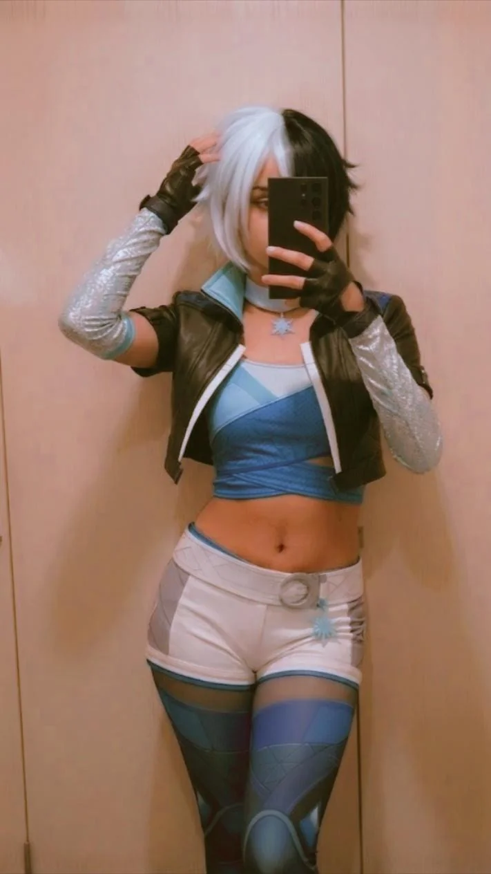 Luna Snow Cosplay by Nehuxi marvel rival ver picture 1 of 2