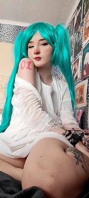 Hatsune miku by Dina'