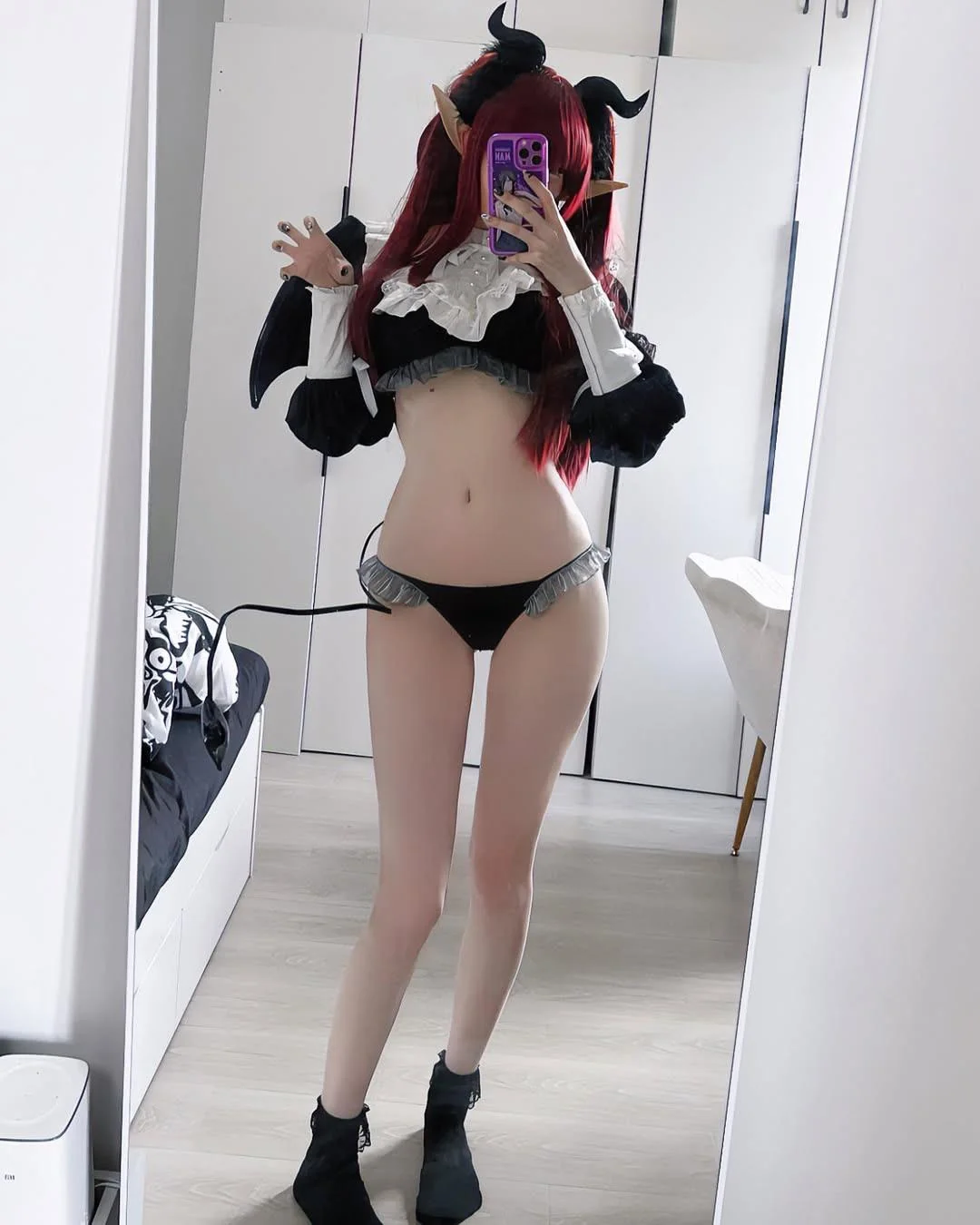 Marin [My Dress-Up Darling] by @reinamirai1 on IG. picture 1 of 3